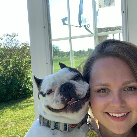 Meet your Posher, Bobbi - Picture 1 of 1